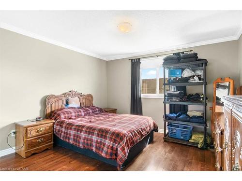 78 Oliver Crescent, Thamesford, ON - Indoor Photo Showing Bedroom