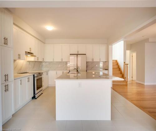 1427 Upper Thames Drive, Woodstock, ON - Indoor Photo Showing Kitchen With Double Sink With Upgraded Kitchen