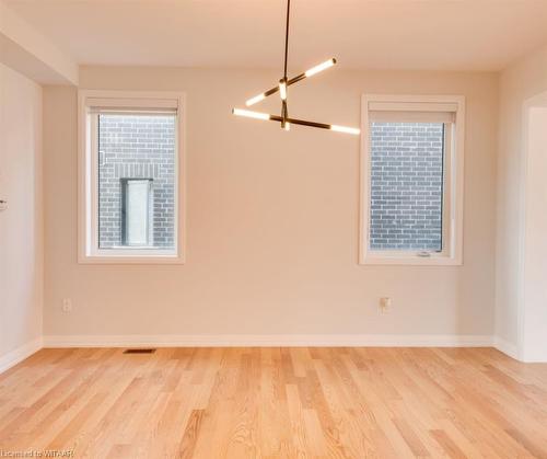 1427 Upper Thames Drive, Woodstock, ON - Indoor Photo Showing Other Room