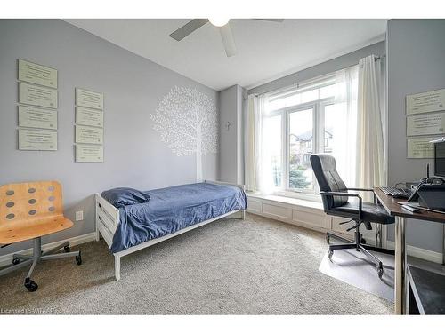 112 Ottawa Avenue, Woodstock, ON - Indoor Photo Showing Bedroom