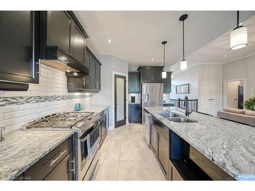 112 Ottawa Avenue, Woodstock, ON - Indoor Photo Showing Kitchen With Stainless Steel Kitchen With Double Sink With Upgraded Kitchen