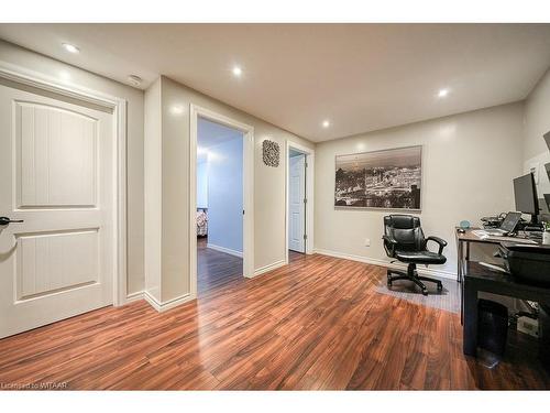 112 Ottawa Avenue, Woodstock, ON - Indoor Photo Showing Other Room