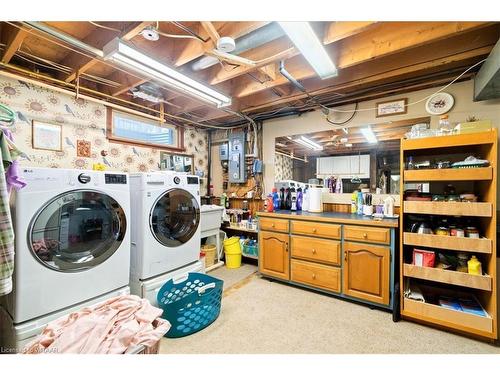 84 Trottier Drive, Tillsonburg, ON - Indoor Photo Showing Laundry Room