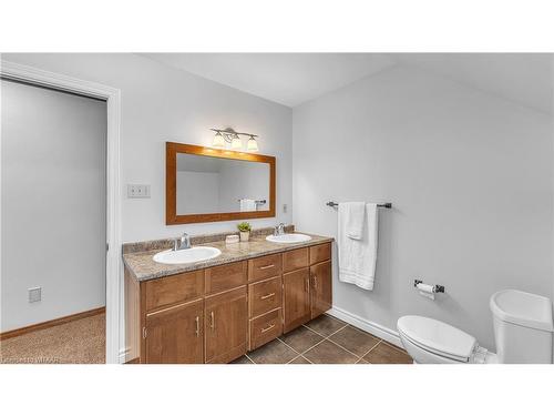 36096 Scotch Line Road, Port Stanley, ON - Indoor Photo Showing Bathroom