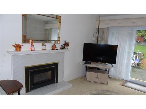 5 Dereham Drive, Tillsonburg, ON - Indoor Photo Showing Living Room With Fireplace