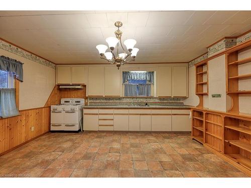 594791 Greenly Line, Woodstock, ON - Indoor Photo Showing Kitchen