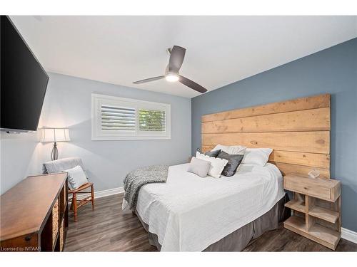 67 Dennis Avenue, London, ON - Indoor Photo Showing Bedroom