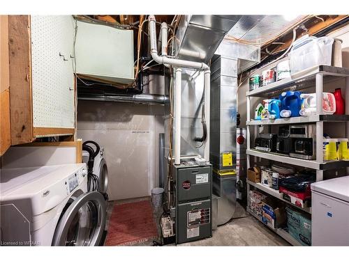 67 Dennis Avenue, London, ON - Indoor Photo Showing Laundry Room