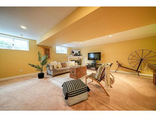 468 Lakeview Drive, Woodstock, ON - Indoor