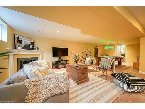 468 Lakeview Drive, Woodstock, ON - Indoor Photo Showing Living Room With Fireplace