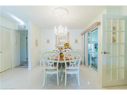 24 Allen Street, Tillsonburg, ON - Indoor Photo Showing Dining Room