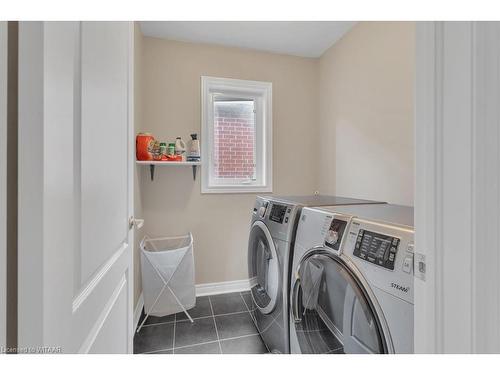 788 Arthur Parker Avenue, Woodstock, ON - Indoor Photo Showing Laundry Room