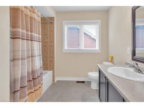 788 Arthur Parker Avenue, Woodstock, ON - Indoor Photo Showing Bathroom