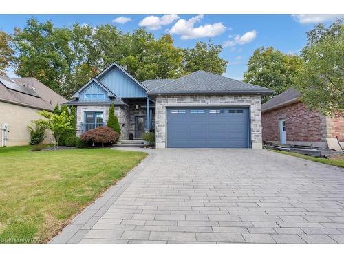 6 Wood Haven Drive, Tillsonburg, ON - Outdoor With Facade