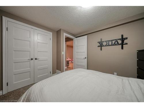 487 Alan Crescent, Woodstock, ON - Indoor Photo Showing Bedroom