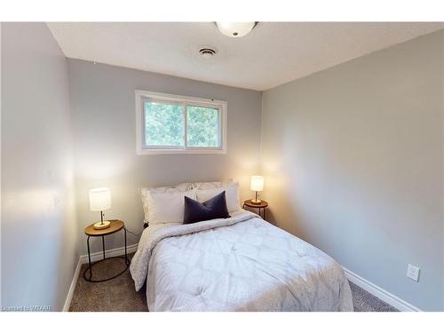 7-388 Springbank Avenue N, Woodstock, ON - Indoor Photo Showing Bedroom