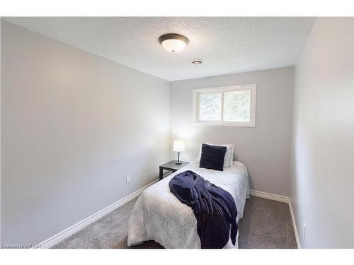 7-388 Springbank Avenue N, Woodstock, ON - Indoor Photo Showing Bedroom