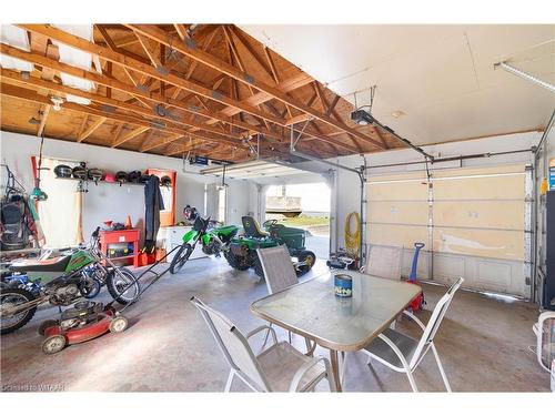 890 2Nd Concession Road, Delhi, ON - Indoor Photo Showing Garage