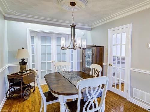 10 Blackfoot Place, Woodstock, ON - Indoor Photo Showing Dining Room