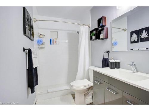 26 Edwin Crescent, Tillsonburg, ON - Indoor Photo Showing Bathroom