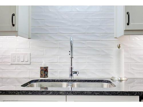 26 Edwin Crescent, Tillsonburg, ON - Indoor Photo Showing Kitchen With Double Sink