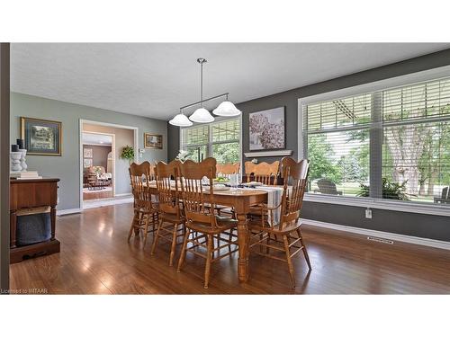 584132 Beachville Road, Ingersoll, ON - Indoor Photo Showing Dining Room