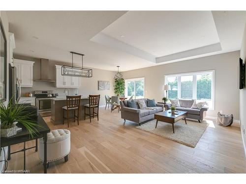 46 Matheson Crescent, Innerkip, ON - Indoor Photo Showing Living Room