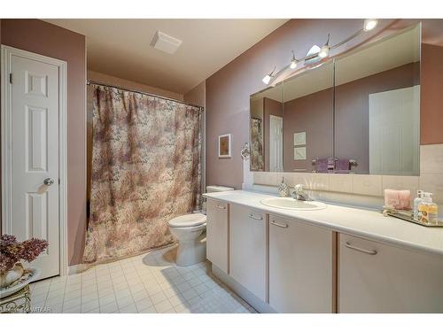 18 Wilkins Crescent, Tillsonburg, ON - Indoor Photo Showing Bathroom