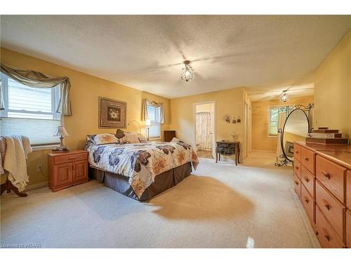 18 Wilkins Crescent, Tillsonburg, ON - Indoor Photo Showing Bedroom