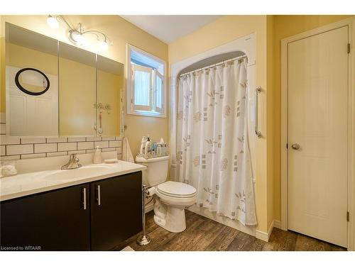 18 Wilkins Crescent, Tillsonburg, ON - Indoor Photo Showing Bathroom