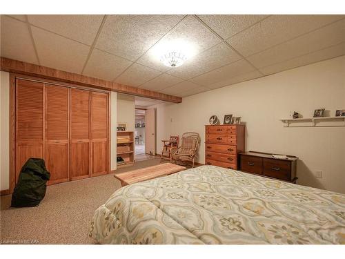 18 Wilkins Crescent, Tillsonburg, ON - Indoor Photo Showing Bedroom