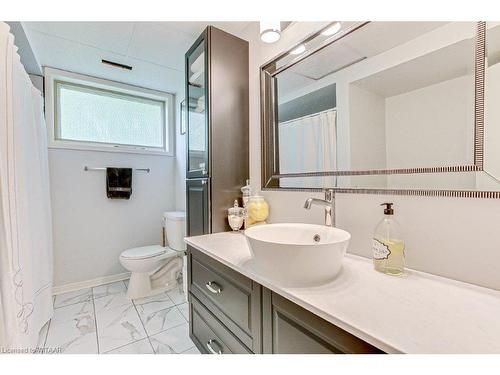 1 Highland Drive, Tillsonburg, ON - Indoor Photo Showing Bathroom