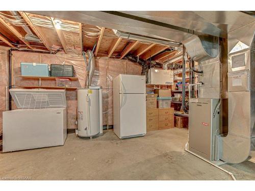 8 Norsworthy Lane, Ingersoll, ON - Indoor Photo Showing Basement