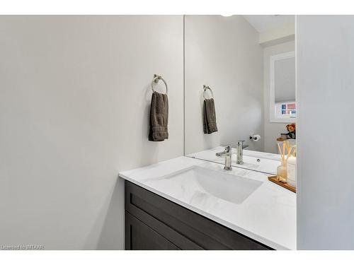 27 Muma Street, Drumbo, ON - Indoor Photo Showing Bathroom