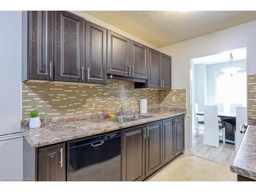 149 Deveron Crescent, London, ON - Indoor Photo Showing Kitchen With Double Sink