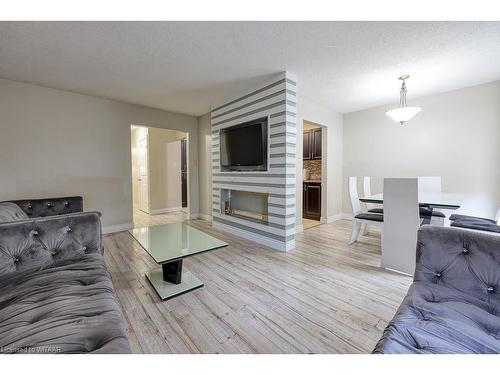 149 Deveron Crescent, London, ON - Indoor Photo Showing Living Room With Fireplace