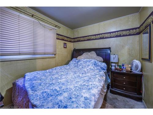 4 Camdon Court, Tillsonburg, ON - Indoor Photo Showing Bedroom