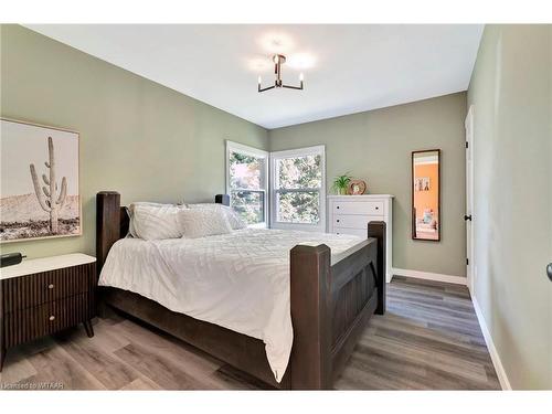 584455 Beachville Road, Beachville, ON - Indoor Photo Showing Bedroom