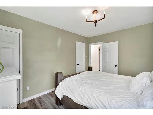 584455 Beachville Road, Beachville, ON - Indoor Photo Showing Bedroom