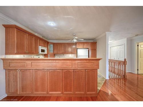 18-53 Herons Landing Crescent, Woodstock, ON - Indoor Photo Showing Kitchen