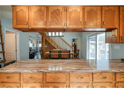 7 Second Street, Tillsonburg, ON - Indoor Photo Showing Kitchen