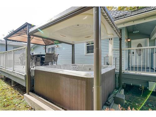 7 Second Street, Tillsonburg, ON - Outdoor With Deck Patio Veranda With Exterior