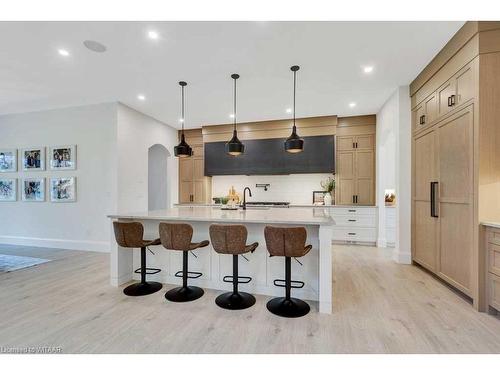 45 August Crescent, Otterville, ON - Indoor Photo Showing Kitchen With Upgraded Kitchen