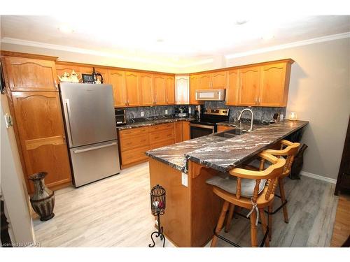 5-150 Oak Street, Simcoe, ON - Indoor Photo Showing Kitchen