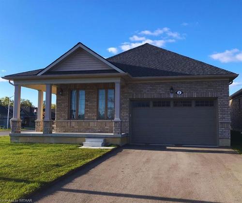 2 Harwood Street, Tillsonburg, ON - Outdoor