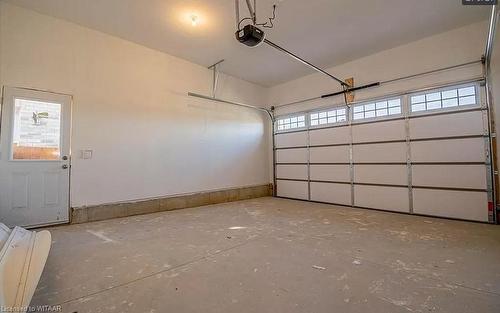 2 Harwood Street, Tillsonburg, ON - Indoor Photo Showing Garage