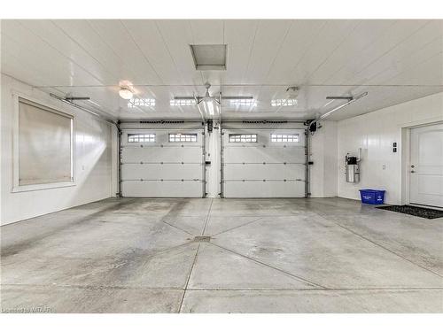 60 Otterview Drive, Otterville, ON - Indoor Photo Showing Garage