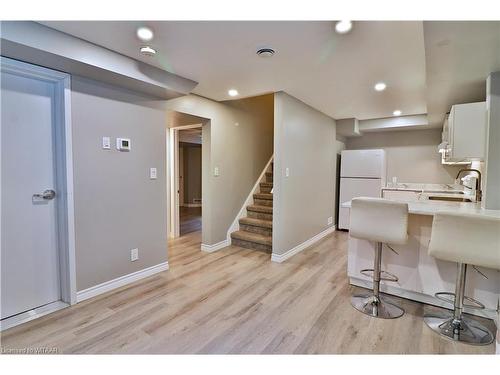 C-93 Winniett Street, Woodstock, ON - Indoor Photo Showing Kitchen