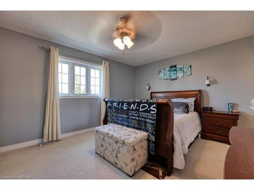 531 Champlain Avenue, Woodstock, ON - Indoor Photo Showing Bedroom