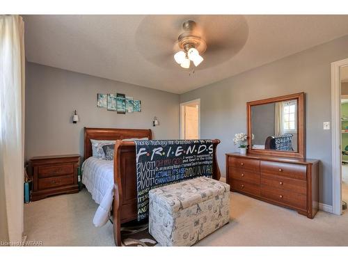 531 Champlain Avenue, Woodstock, ON - Indoor Photo Showing Bedroom